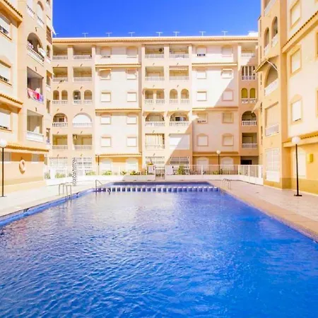 Laloma 72 Apartment *